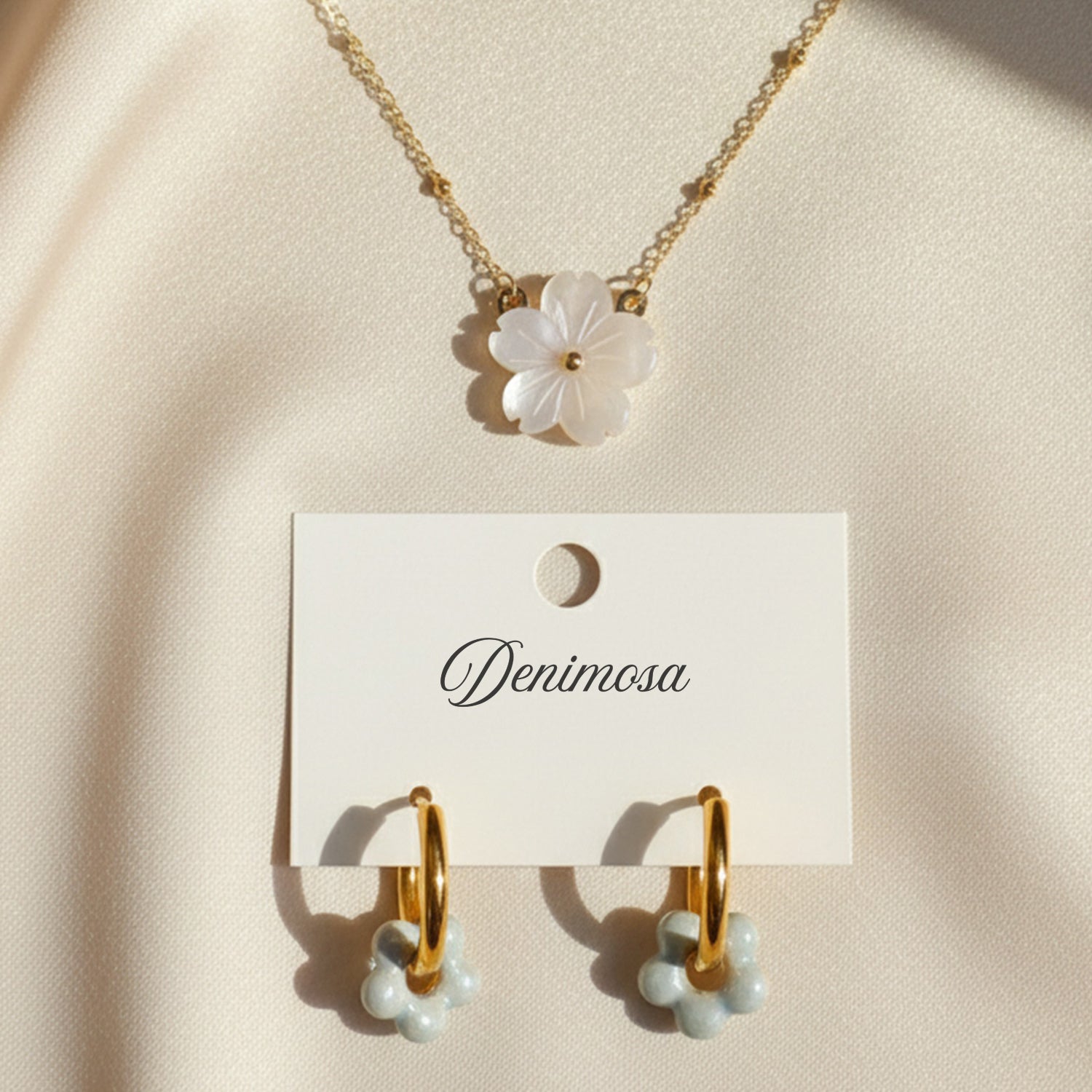 🎁 Flower Necklace & Earring Set (100% off)